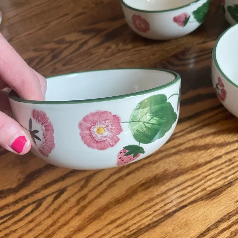 Set of 4 Williams Sonoma Strawberry & Flower (WS0121) Bowls Grande Cuisine